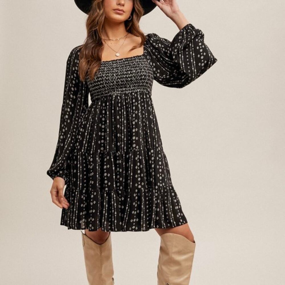 Hem & Thread NWT Black Arrow Print Dress, Size Small